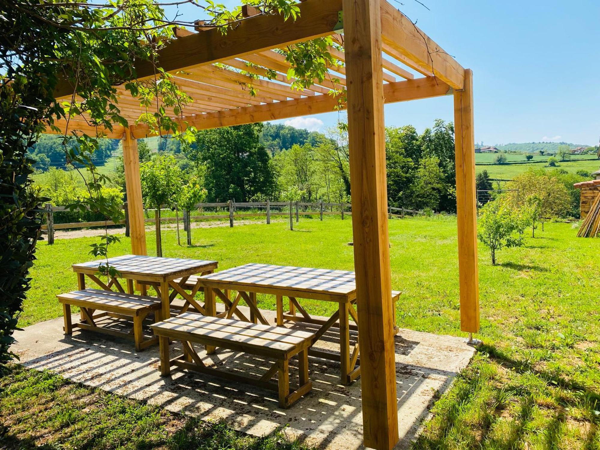 Les Hauts De Клуни Екстериор снимка